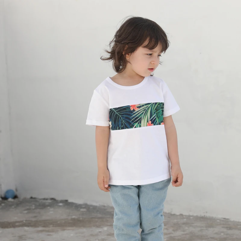 Парные наряды для мамы и дочери летние одинаковые с цветочным принтом папы 2021