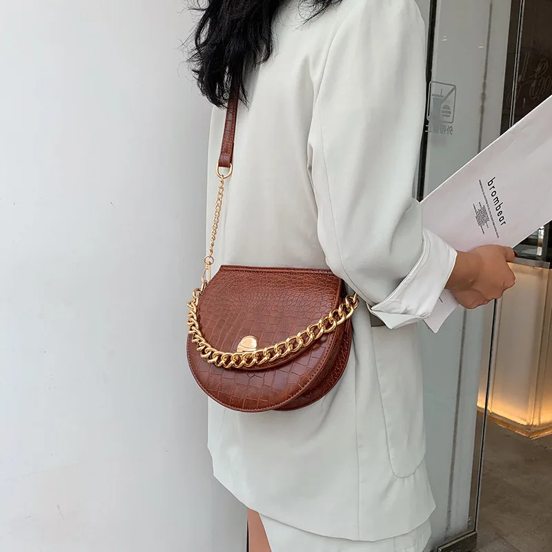 

PU Leather Saddle Crossbody Bags For Women New Luxury Female Shoulder Bag Designers Metal Chains Women's Handbags