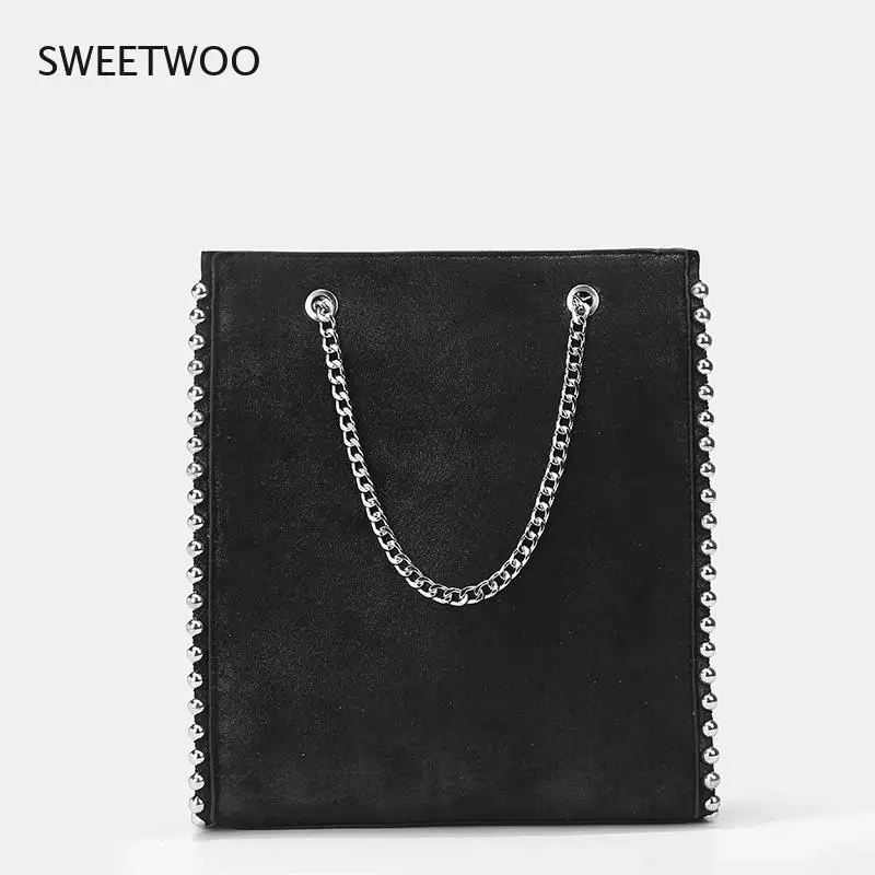 

2021 Crossbody Bag Street Fashion Female New Retro Rivet Shopping Casual Shoulder Underarm Bag Chain Bead Tote Handbag for Women