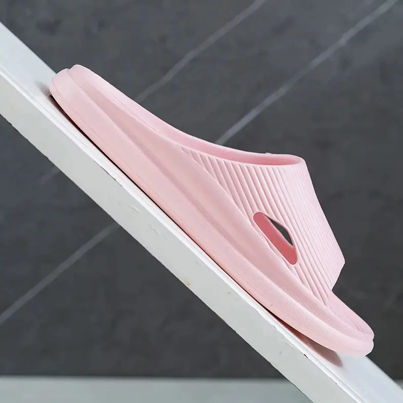

2021 Men And Women Couple Summer Slippers Female Solid Color Light Home Indoor Bathroom Shoes Soft Comfortable Beach Flip Flops