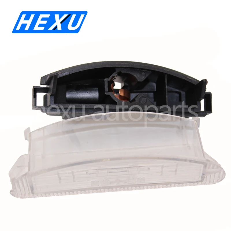Светильник заднего номерного знака для Renault Clio II 98-05 Thalia Twingo I 93-07 7700410754 |