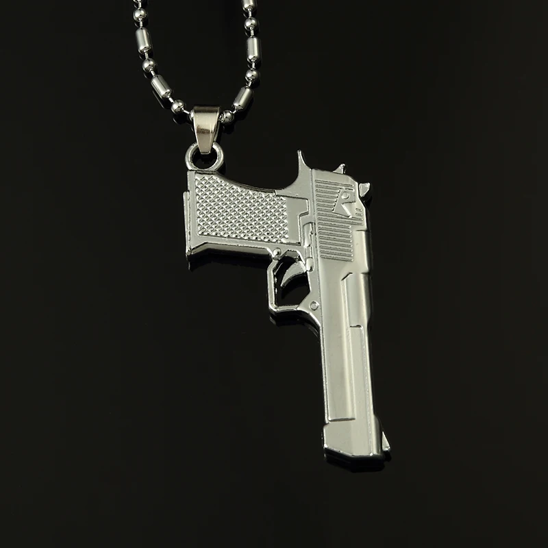 

HIPHOP Hip Hop Jewelry New Pistol Necklace Pendant Super Textured European and American nightclub men's and women's jewelry