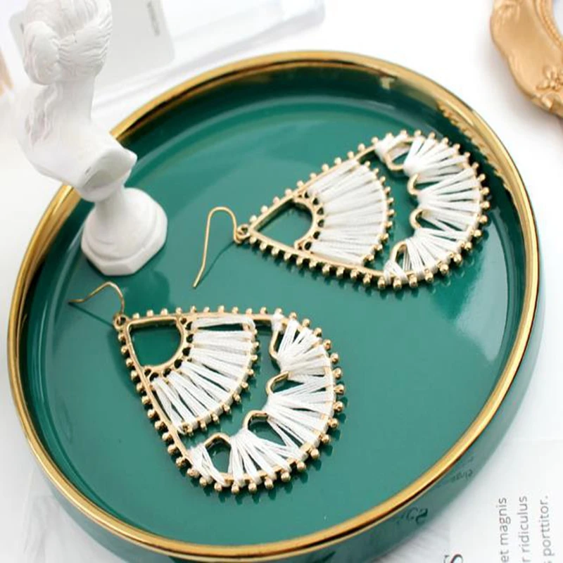 

Fashion Bohemian Retro Style Exaggerated Large Winding Concave Shape Geometric Mesh Red Temperament Women's Earrings2021