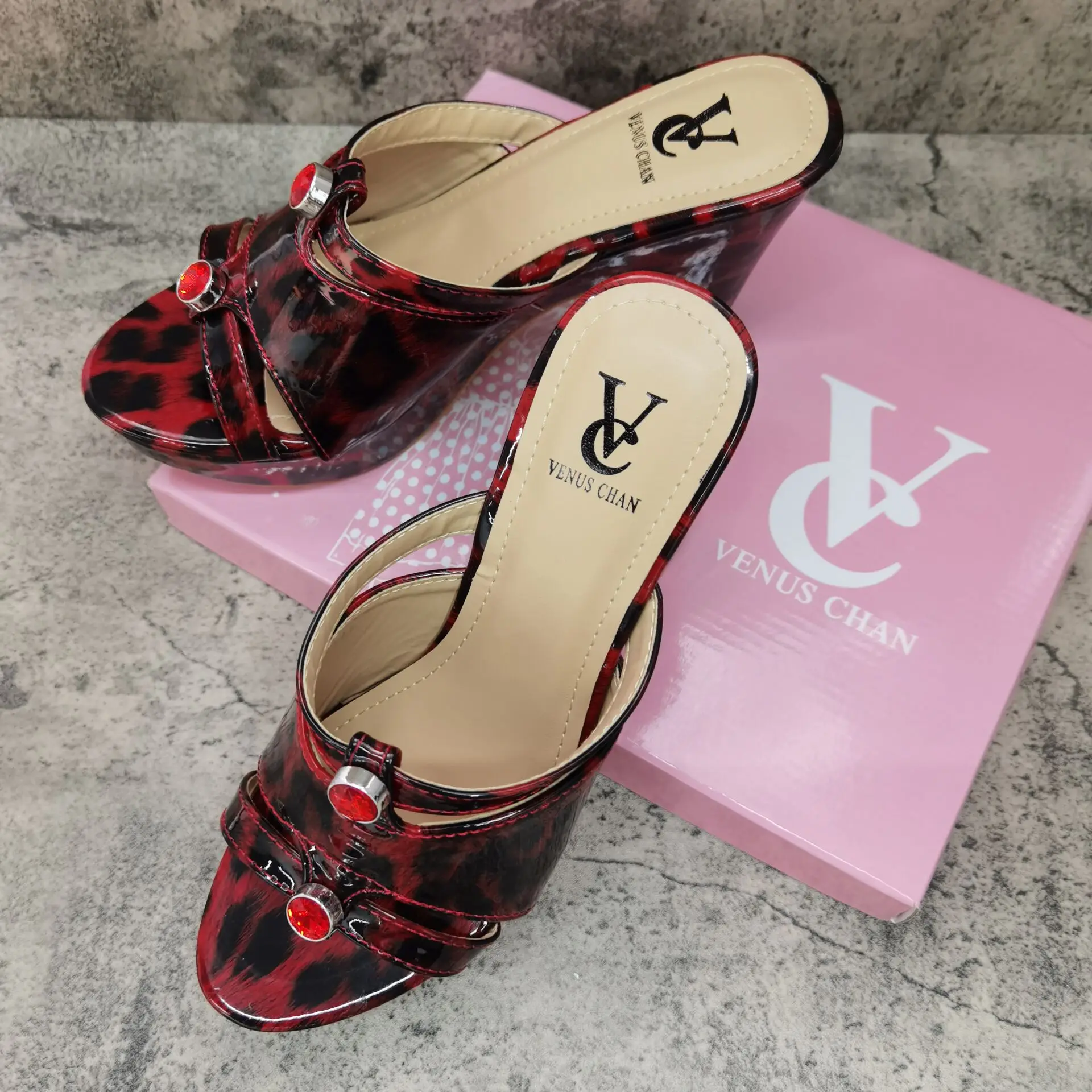 Новое поступление летние туфли на высоком каблуке в итальянском стиле женские