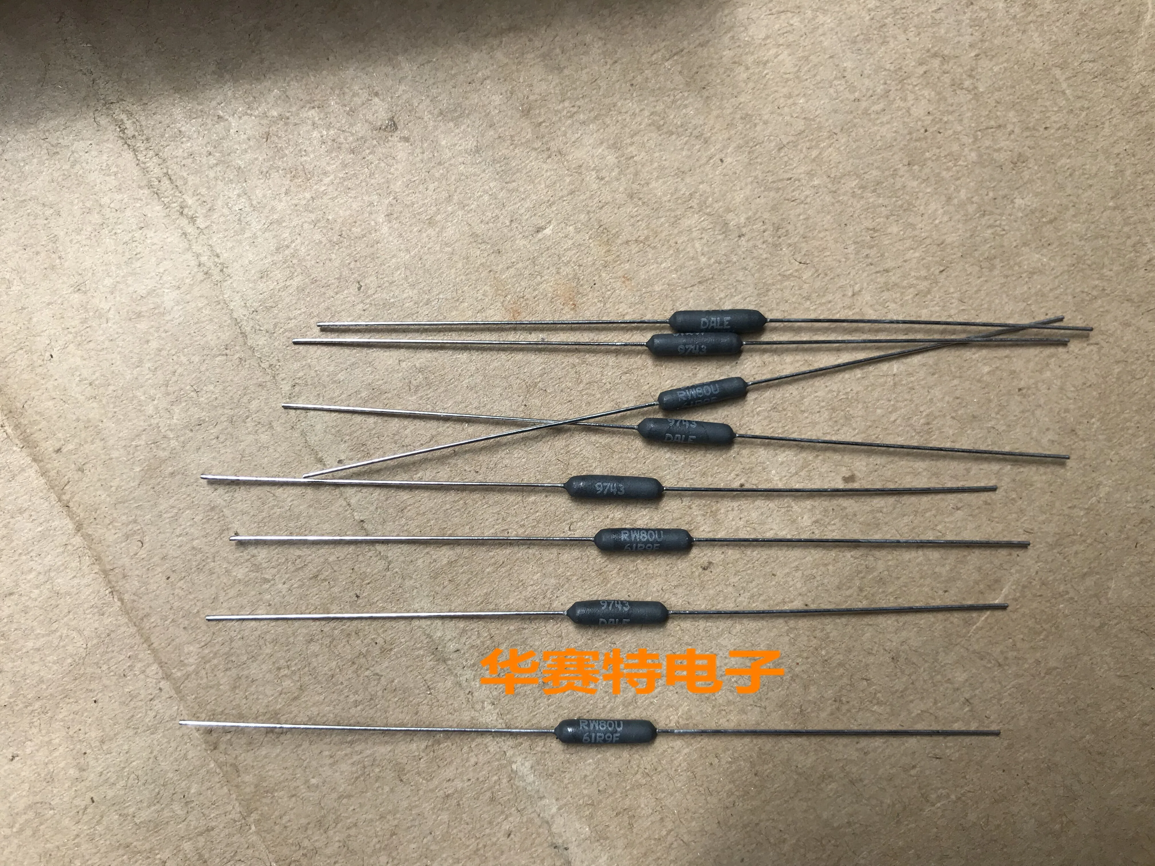 

Original New 100% RW80U61R9F fever wire wound resistor 3W 61.9R 1% (Inductor)