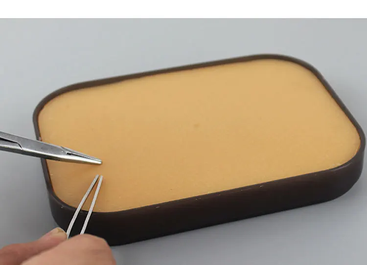 Хирургическая модель модели кожи силиконовая для хирургической практики