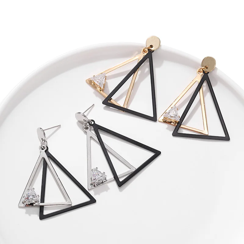 Корейские простые металлические круглые серьги с кубическим цирконием