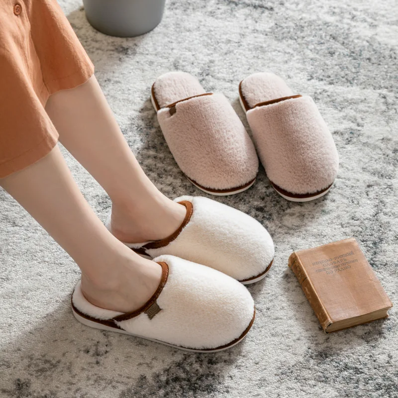 

2022 Winter Home Cotton Slippers Warm Shoes Lovely Non-Slip Fur Soft Sole Indoor Bedroom House Women Men Couple Female Slides