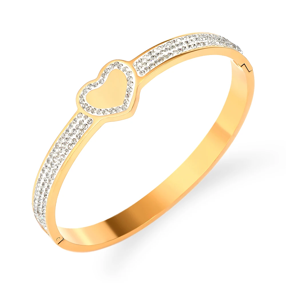 

2021 Summer Fashion Style Exquisite Clear Zircon Paved Love Heart Design Bangle For Women Bride Wedding Bangle Female Jewellery