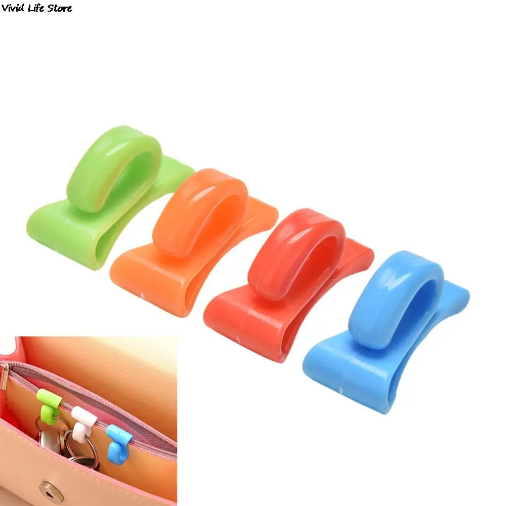 

2 PCS Novelty Plastic Mini Cute Creative Anti-lost Hook Within The Bag Key Storage Holder Rack
