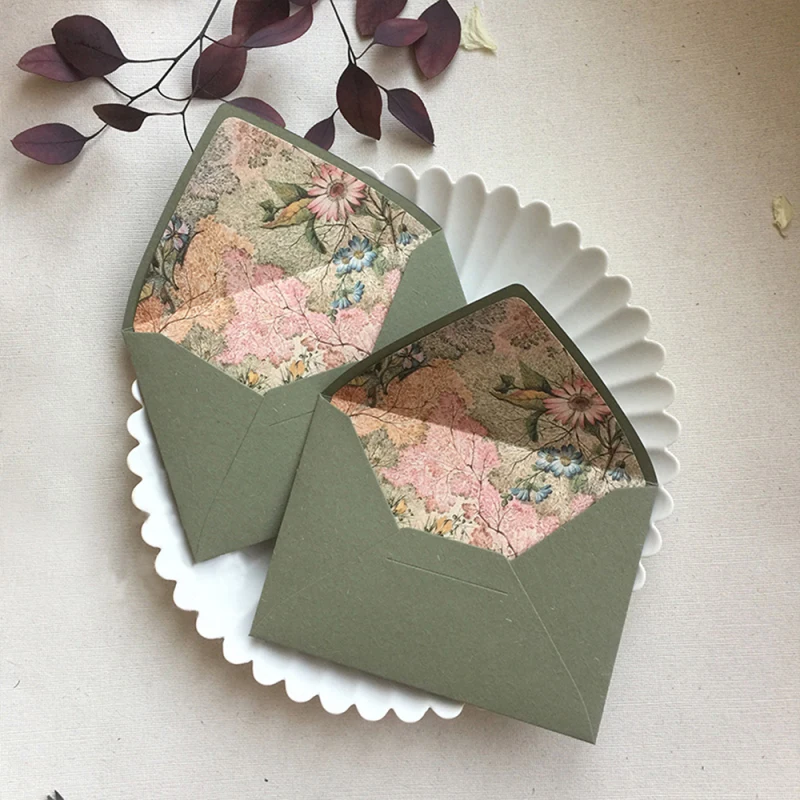 

3PCS Flowers Grass Printed Vintage Envelope Lined DIY Wedding Birthday Party Invitation Card Decortaion