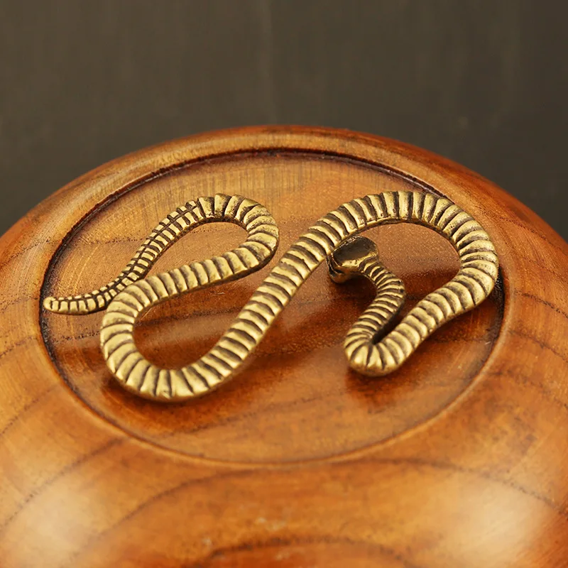 Латунный бронзовый брелок со змеей ручной работы винтажный Модный с животным