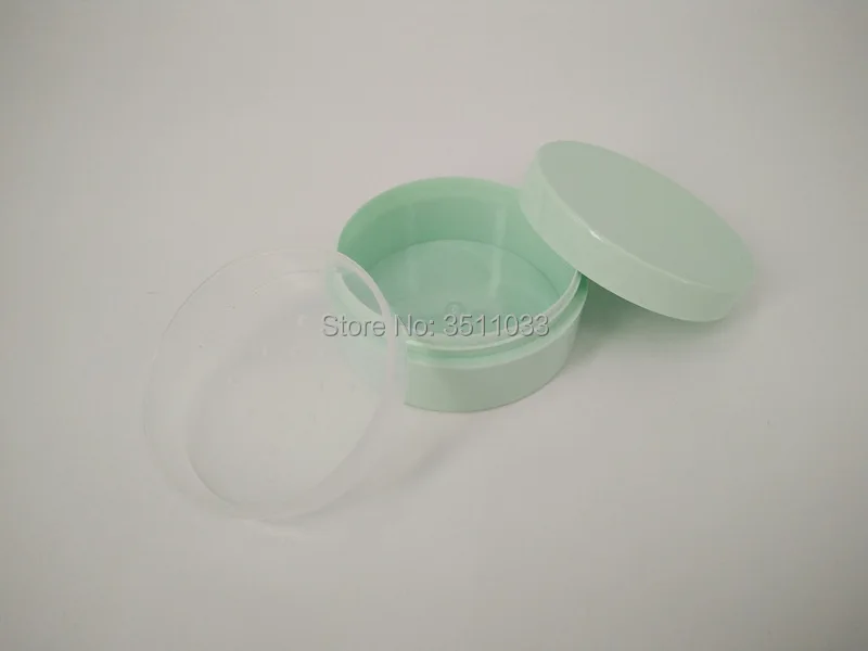 Пустая зеленая банка для пудры 30 г мл с ситечком косметическая пластиковая пудра