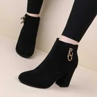 Женские ботинки с металлическим кольцом Comemore, винтажные ботильоны на блочном каблуке, ботинки на высоком каблуке с боковой молнией, большие размеры 42 43, для зимы