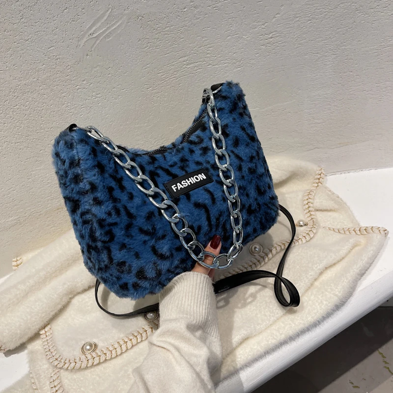 

2021 Fashion Large Capacity Tote Handbags Retro Women Printing Plush Shoulder Underarm Bag Large Tote Handbags Casual Ladies