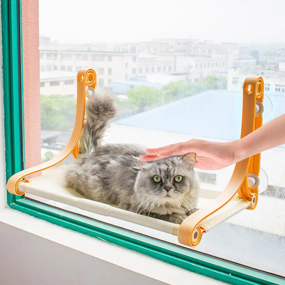 

Простые кошачьи окна, кошачья кровать с винтовыми присосками