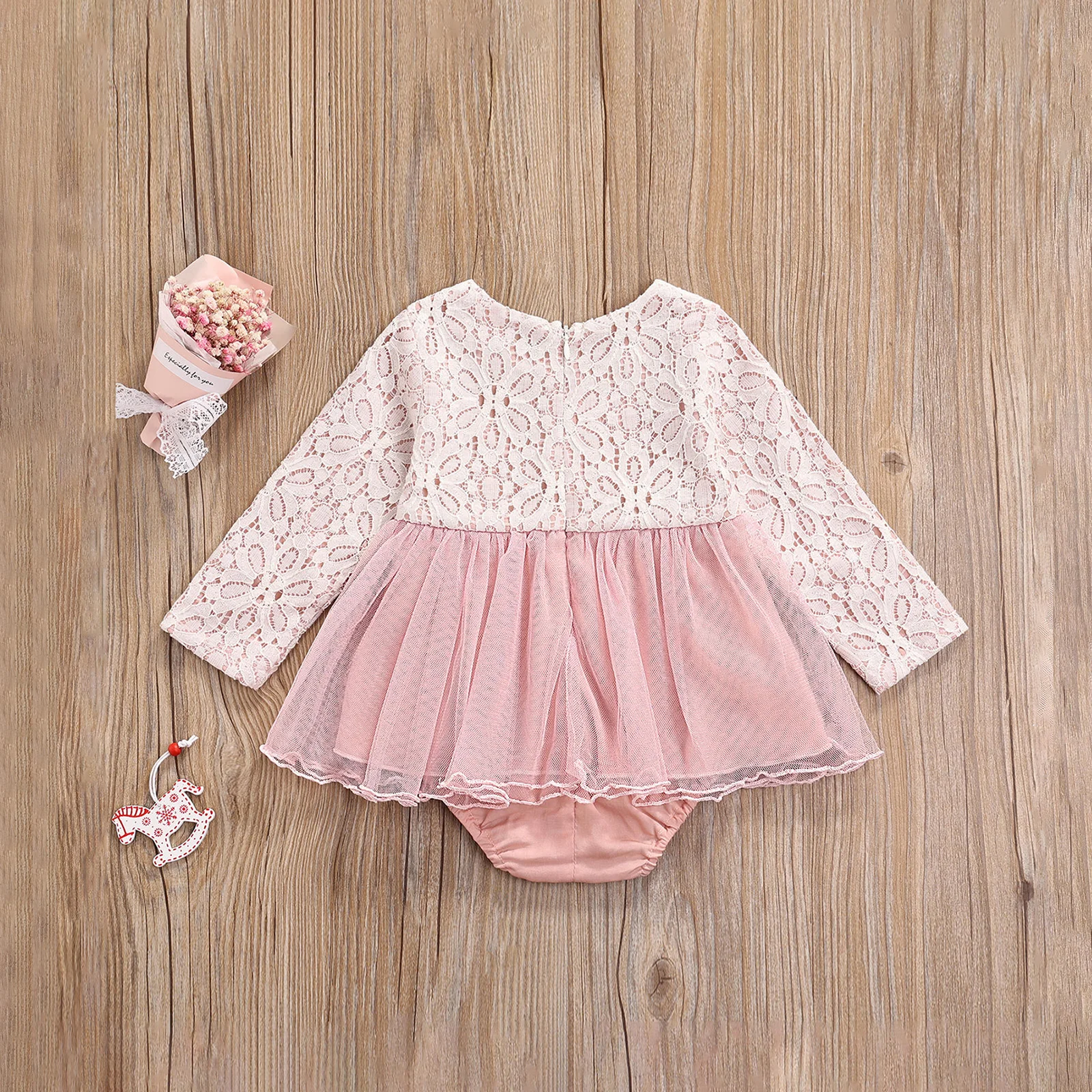 

2021 New Baby Girl’s Casual Long Sleeve Romper Infants Fashion Lace Mesh Yarn Stitching Hem Triangle Jumpsuits 0-24 Months