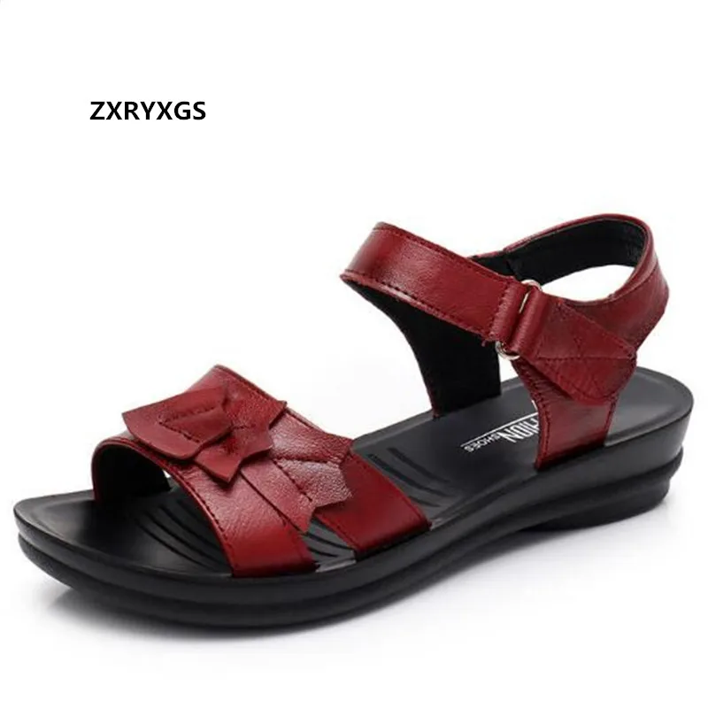 

Сандалии женские из натуральной кожи, мягкая удобная обувь с открытым носком, плоская подошва, повседневные Модные босоножки для мам, лето ...