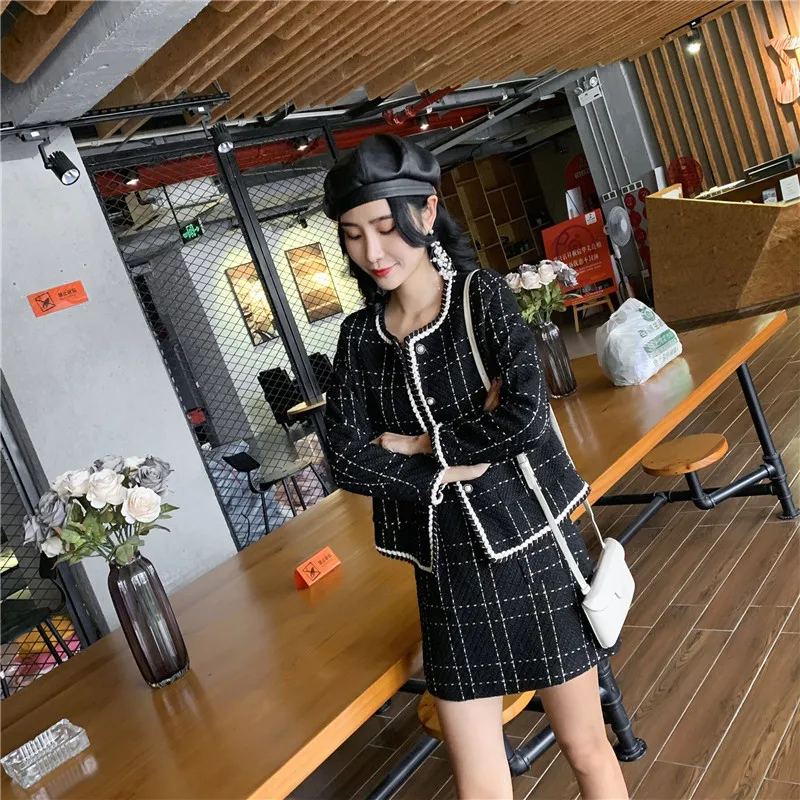 Женский офисный комплект из твида черная Клетчатая Шерстяная Куртка и мини юбка