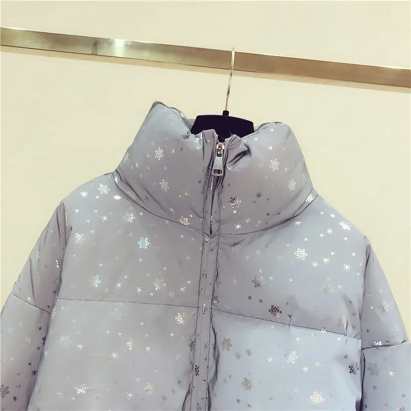 

Winter Korean version of loose snowflake reflective printing student bread coat stand-up collar cotton-padded coat women's short