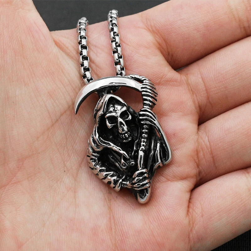 

Skull Death Sickle Pendant Necklace Stainless Steel Chain Retro Hip-hop Rock Punk Trend Men’s Pendant Birthday Gift Accessries