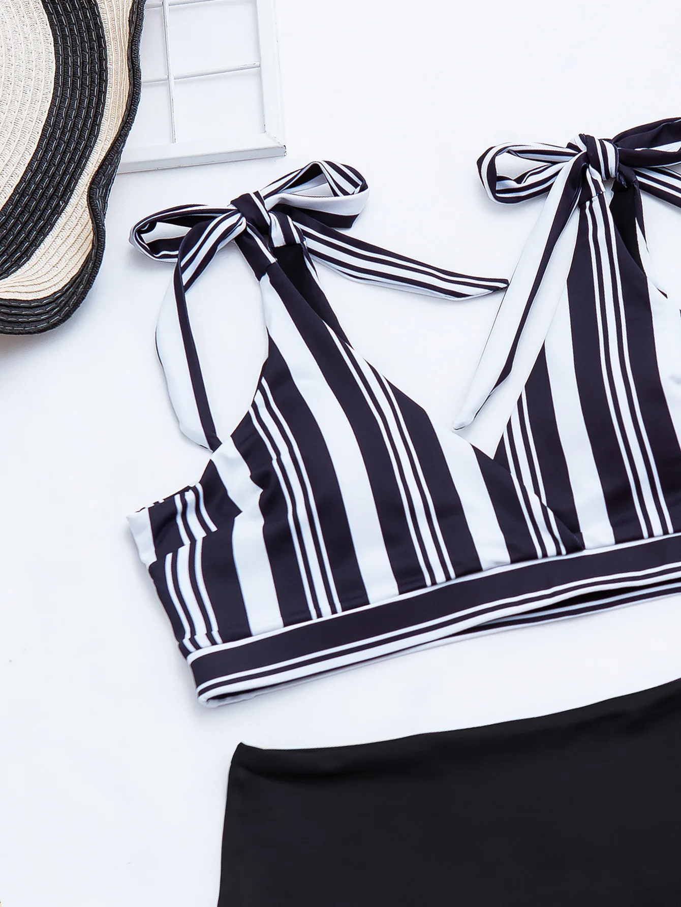 

V Neck Striped Female Swimsuit High Waist Bikini 2020 Women Swimwear Two-pieces Bikini set Knotted Bather Bathing Suit