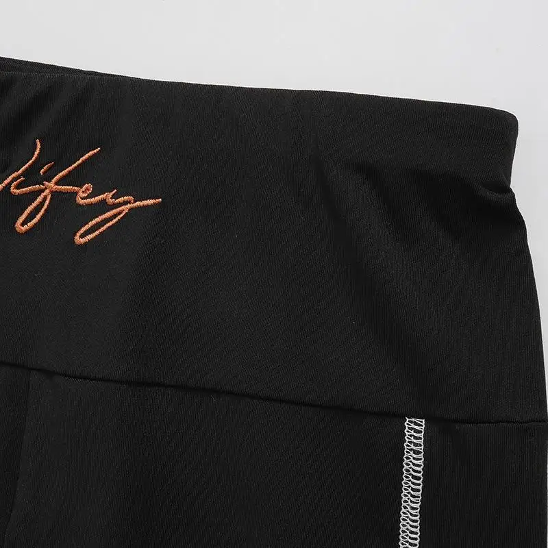 

ZITY Letter Embroidery Black Sporty Two Piece Set Women Tracksuits Sexy Casual Outfits Crop Top Biker Shorts