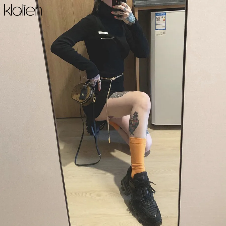 KLALIEN однотонное платье водолазка с длинным рукавом на молнии карманами украшение