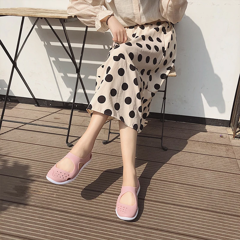 Сандалии-желе женские на плоской подошве мягкие повседневные пляжные туфли без