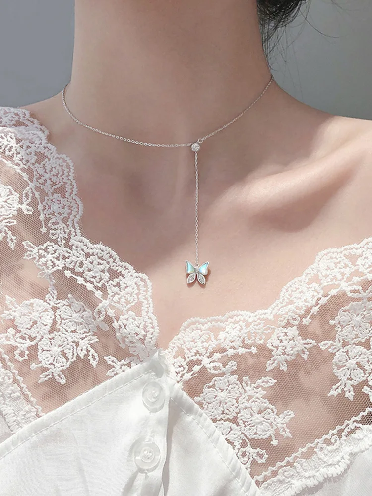 

Vintage Multilayer Pendant Butterfly Necklace for Women Butterflies Moon Star Charm Choker Necklaces Boho Jewelry Christmas Gift