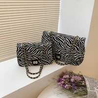 2021 new fashion luxury ladies striped messenger bag designer series classic high quality chain shoulder bag womens handbag