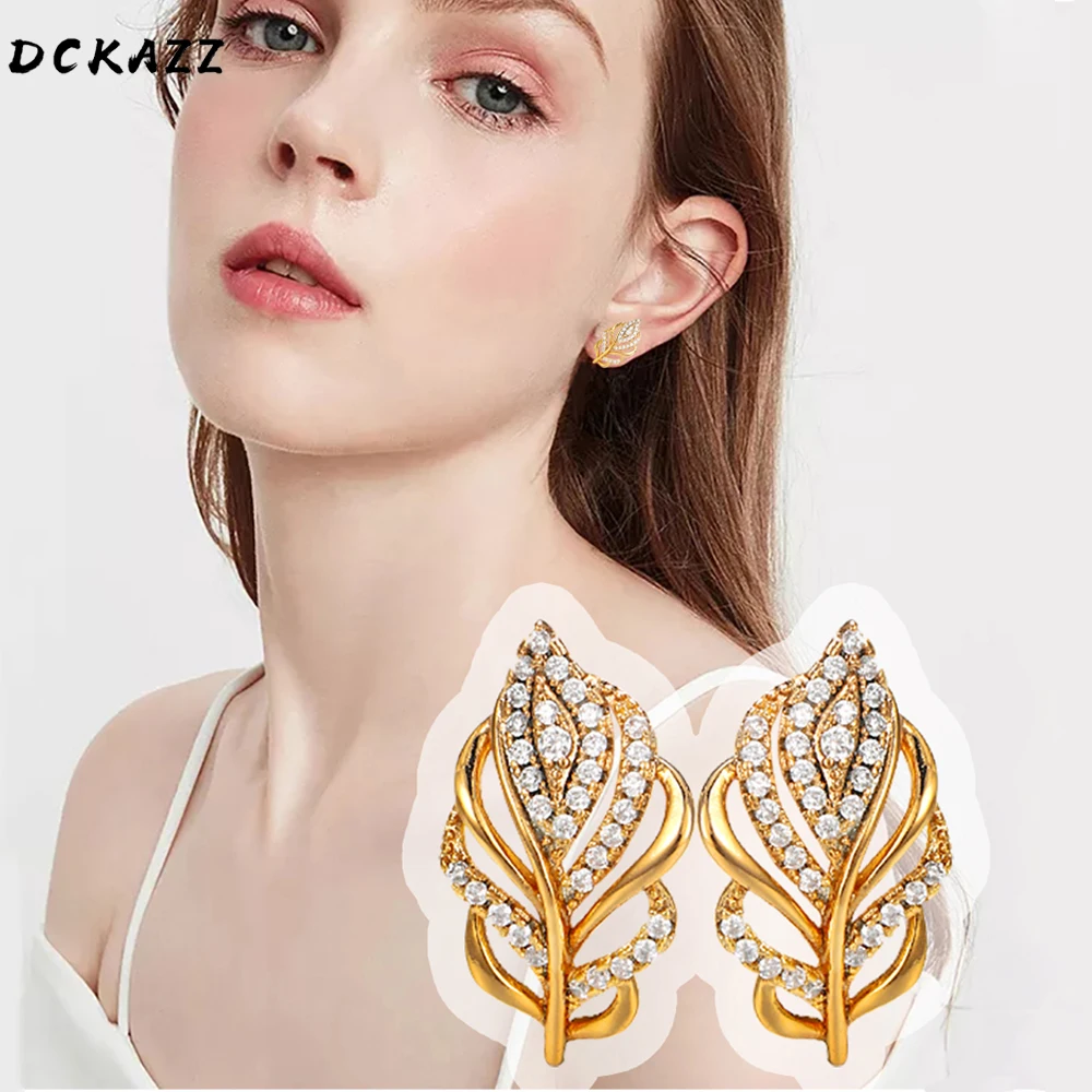 

DCKAZZ Glossy Leaf Shaped Stud Earrings for Women Inlaid Natural Zircon Copper Elegant Earring Fashion Statement Jewelry Gift