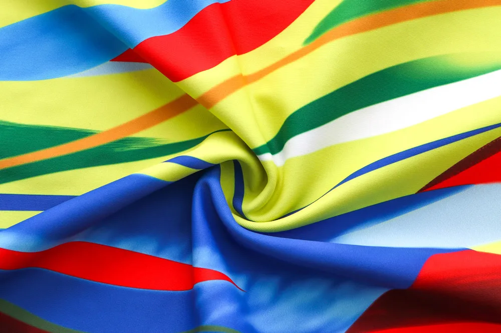 

Bikinis Set Women Mesh Print Halter Bandage Tops Low Waist Underpants Shirring Splited Long Skirts 3 Piece Set Beachwear