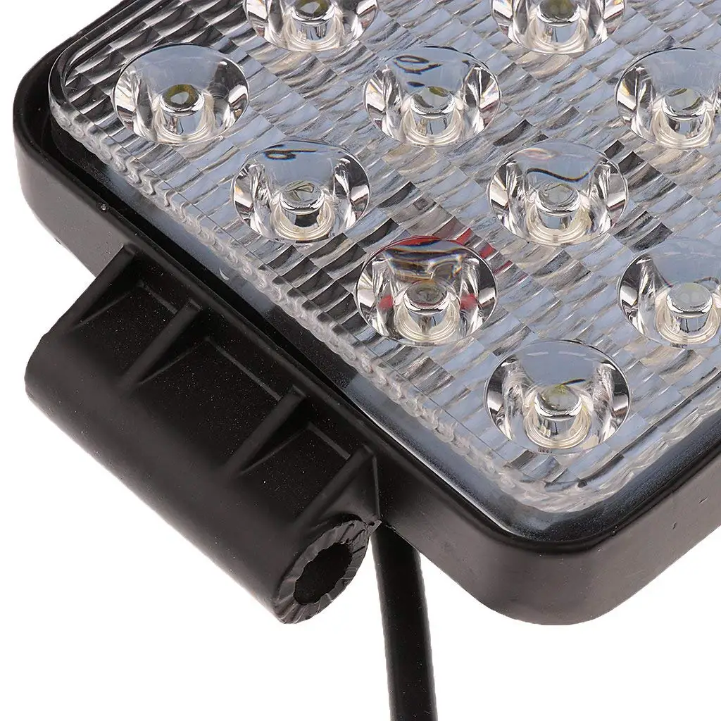 

2PCS 10V - 30V Wholesale 48W LED Car Lights Cool White LED Work Lights Spot Beam 16 LEDS Offboard Boat Car Lights