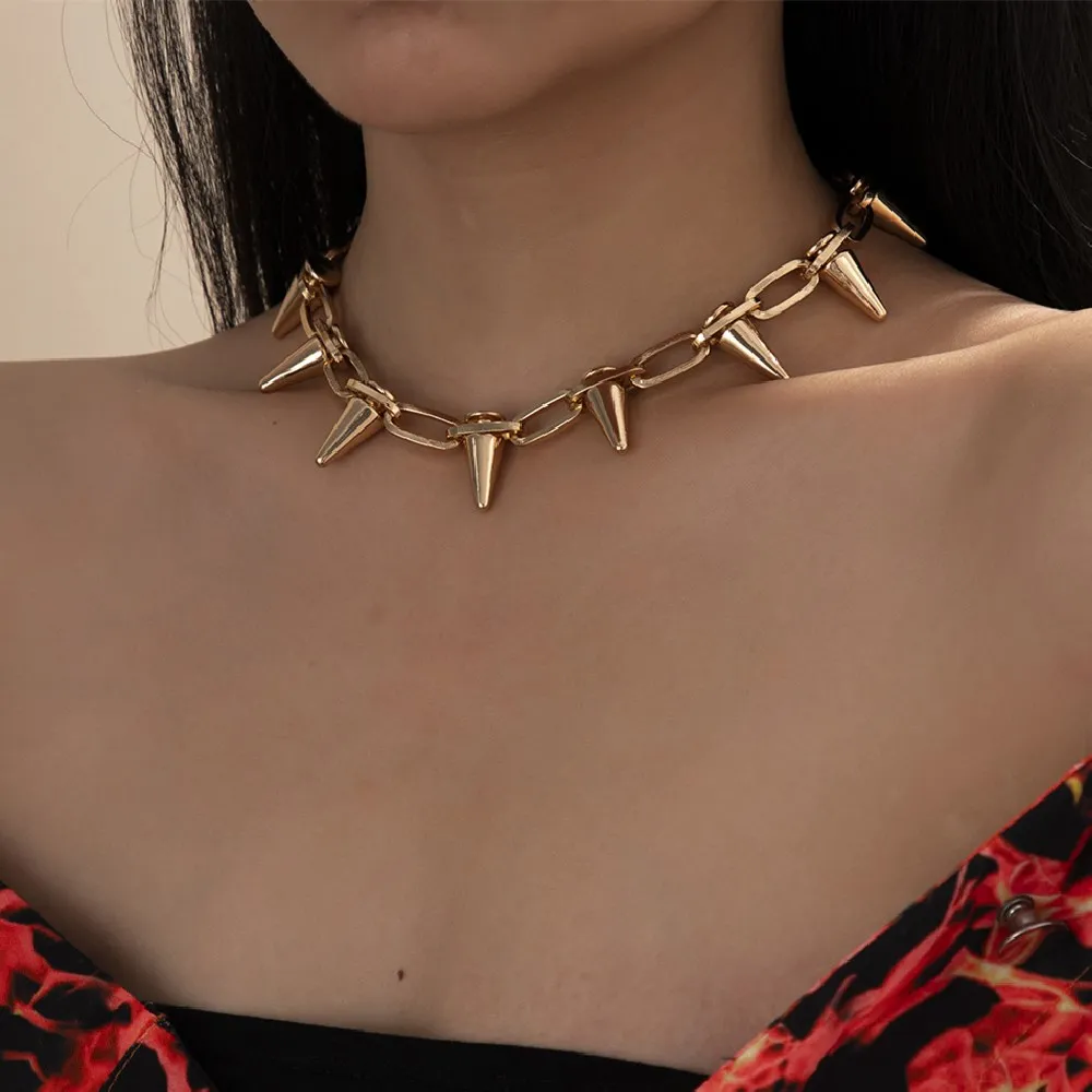 

Punk Geometric Alloy Thick Choker Necklace for Women Gold Color Gothic Metal Rivet Collar Necklace Party Statement Jewelry