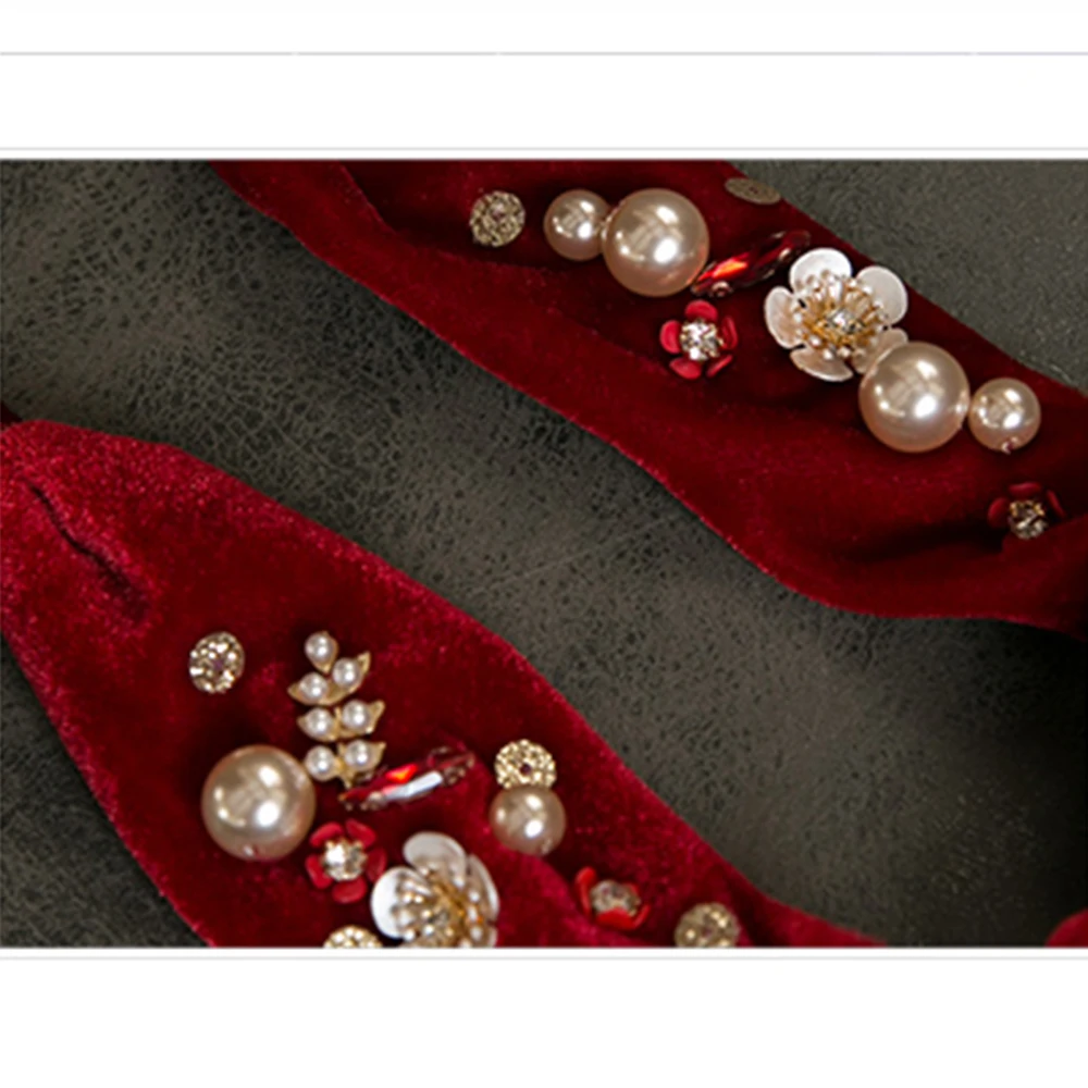 Женская бархатная шляпка-Вуалетка FS бордовая с бахромой украшенная бусинами для