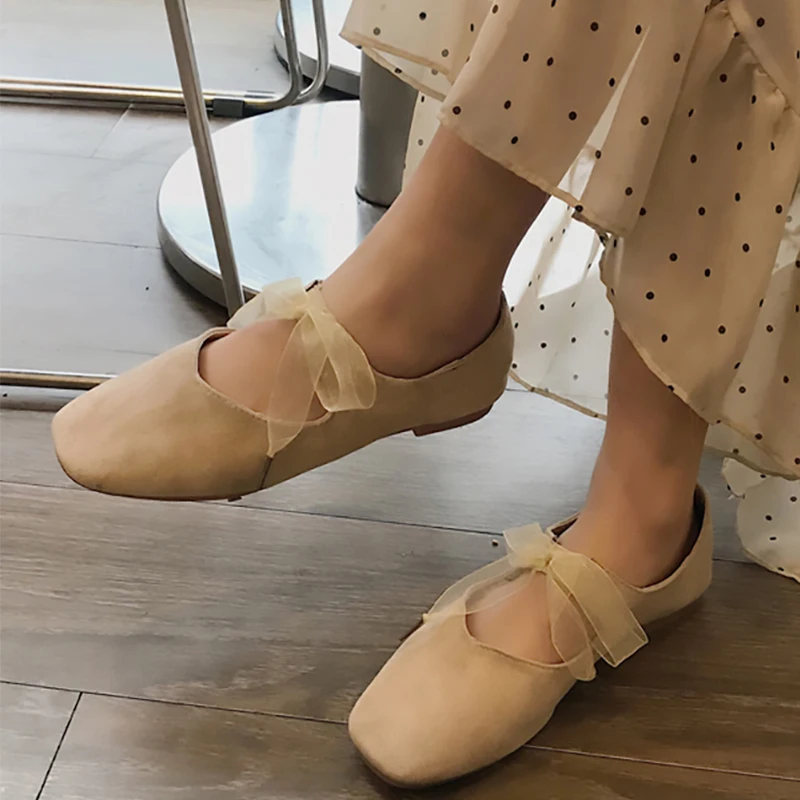 

2021 Summer New Women Slippers Fashion Flat Heel Slides Shoes For Woman Casual Slip On Mules Outdoor Elegant Woman Slippers