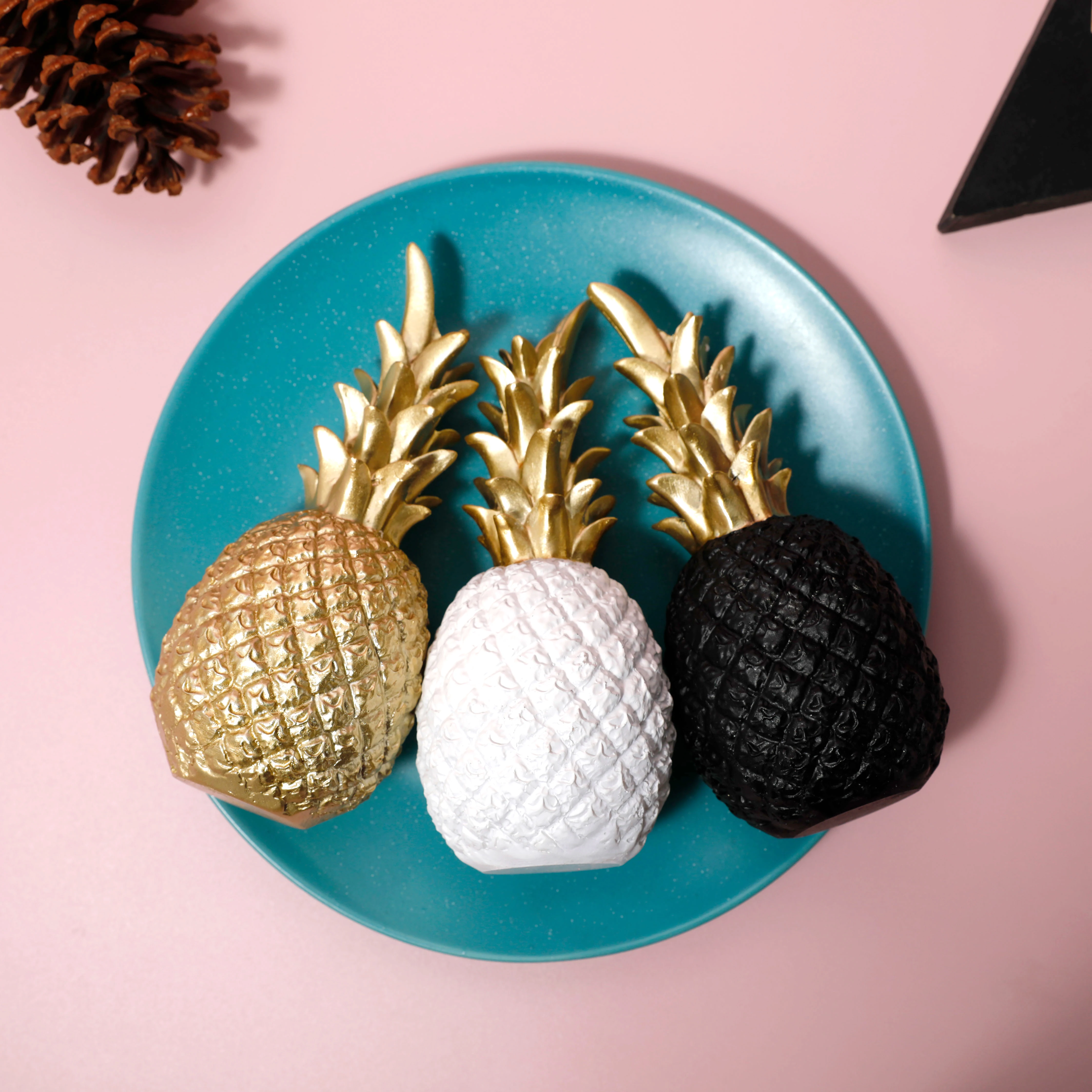 

Pineapple Crafts Desktop Decoration Business Gift Nordic Desktop Display Props Home Decoration Accessories Creative Crafts