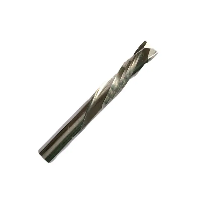 Спиральная твердосплавная фреза с двумя зубьями 6 х25 мм вверх и вниз для