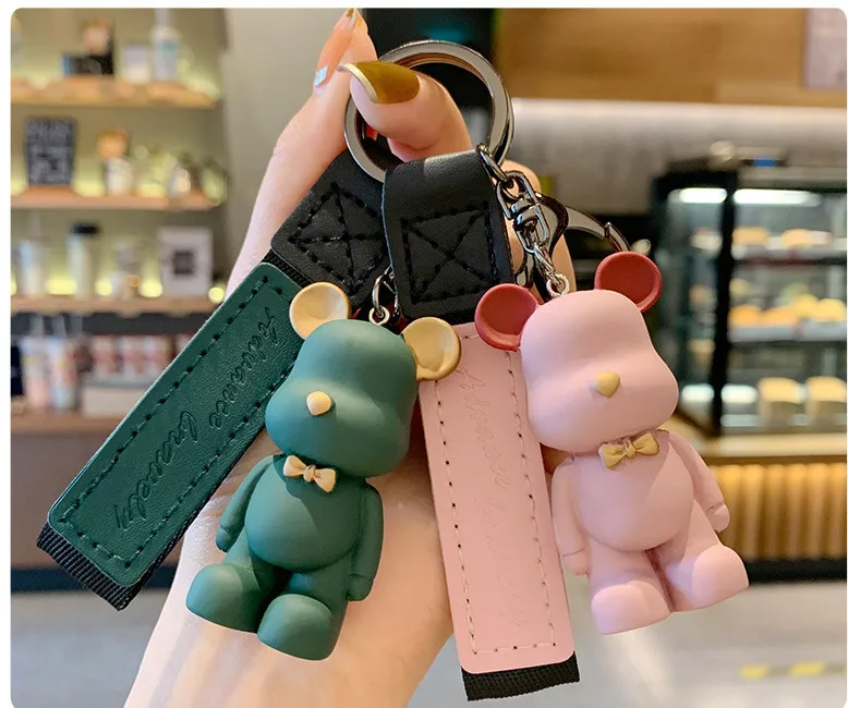 

Милый медведь, брелок с подвеской в сумке, брелок из смолы, красочные автомобильные Аниме брелки для ключей для женщин, безделушка, ювелирные изделия, подарок