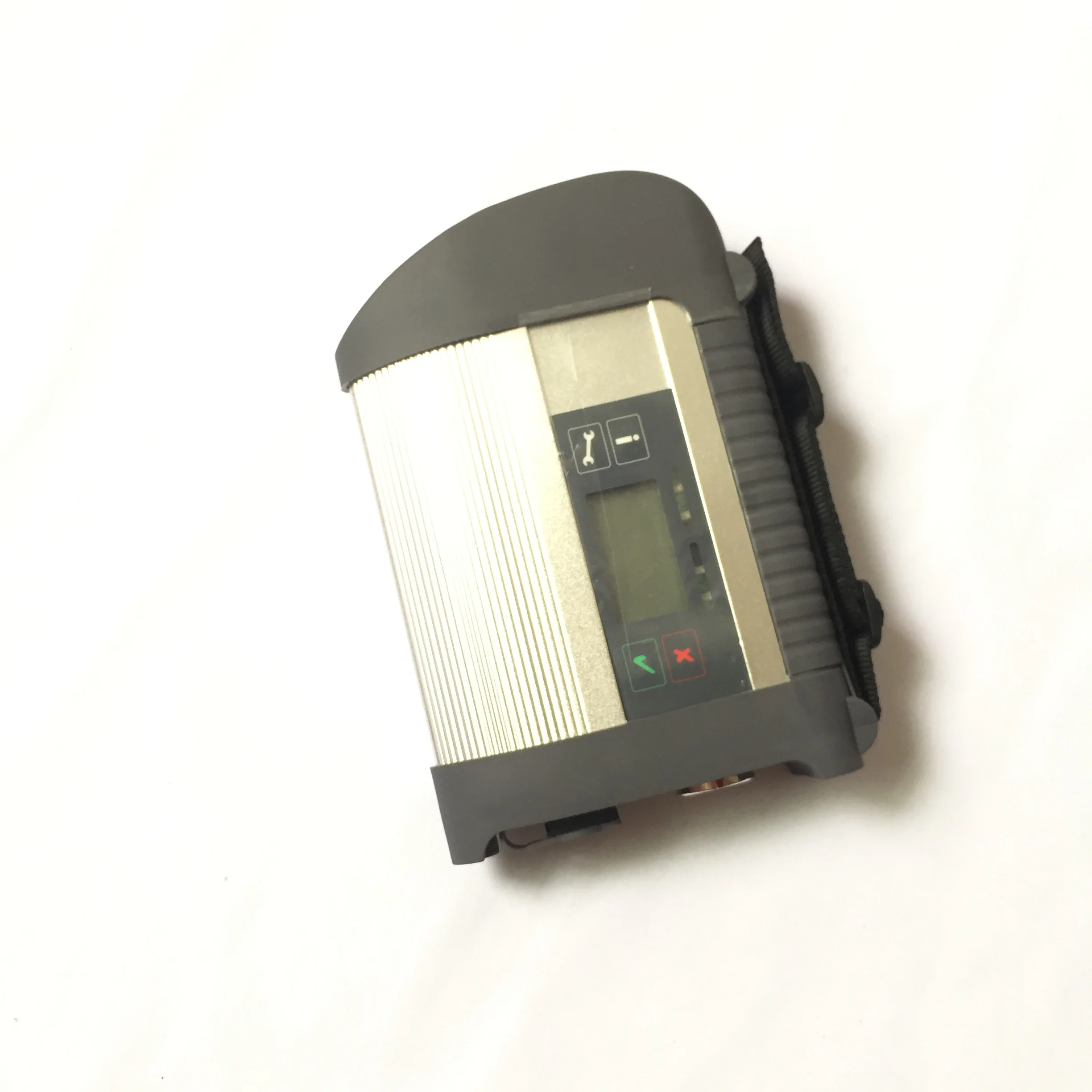 

Without Software C4 Main Unit Hot MB Star C4 SD Connect C4 diagnostic Auto diagnosis MB C4 Multiplexer professional program tool