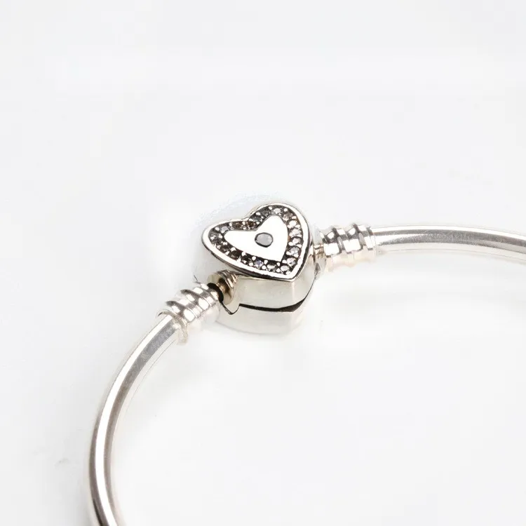 

Original 925 Sterling Silver Pan Bracelet Shiny Heart With Crystal Cz Bracelet Fit European Charm Bracelets Women Jewelry