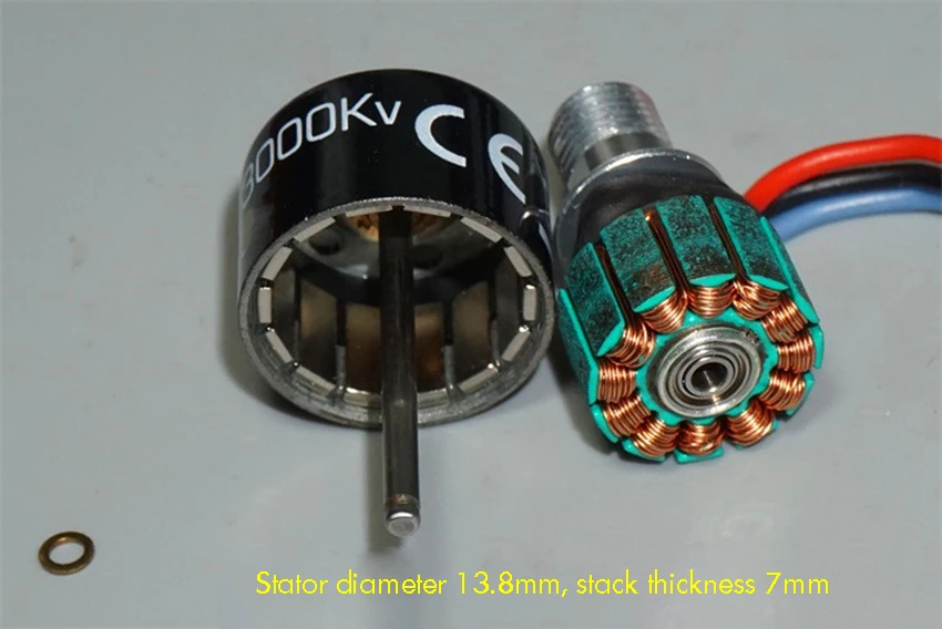 Четырехосевой бесщеточный двигатель RC 3000KV Реверс/Ортодонтическая резьба высокоскоростной бесщеточный Внешний двигатель ротора диаметр вала 1,8 мм