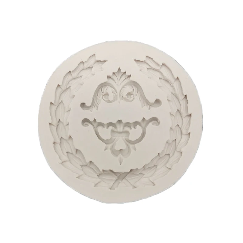 Totem Relief Wreath Silicone Mold for Fondant Cake Decorating Cupcakes Sugarcraft Cookies Candies Clay Bakeware Tools | Дом и сад