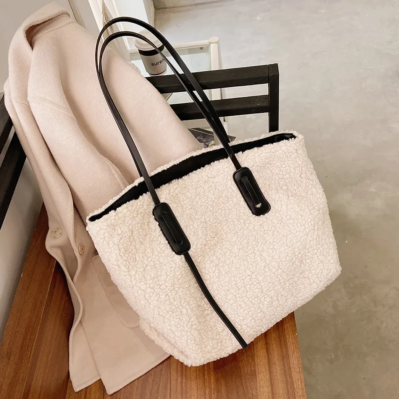 Модные повседневные женские сумки-тоуты Осень-зима 2021 Корейская версия плюшевая