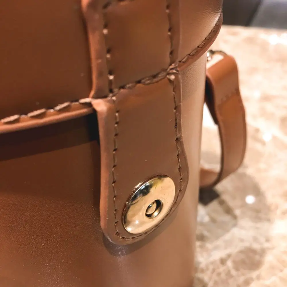 Женская сумка в стиле ретро однотонная на плечо сумки через для женщин