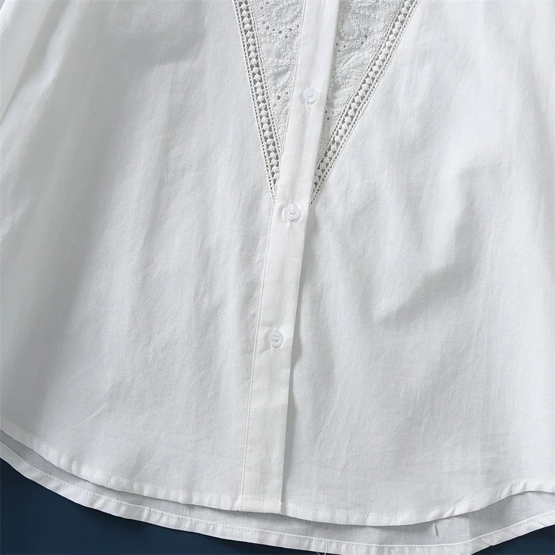 

Women 2021 Fashion Hollow Embroidery Lace White Blouses Vintage Long Sleeve Button-up Female Shirts Blusas Streetwear