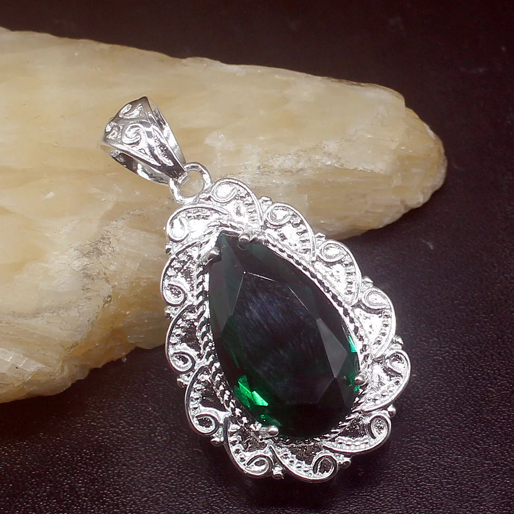 

Fashion Jewelry Unique Glowing Genuine 925 Silver Teardrop Green Topaz Charm Pendant Necklace Gifts for Women Girls 20213566