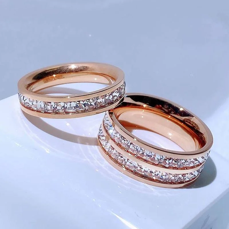 

Luxury Female Crystal Zircon Stone Rings Stainless Steel Silver Gold Plated Couple Lover Promise Wedding Band Jewelry Size 6-12