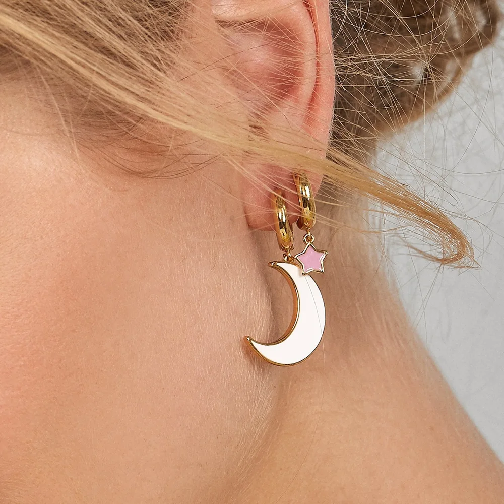 

2020 New Arrival Multicolor CZ Crystal Ear Cuff Stackable C Shaped Ear Clips No Pierced Cartilage Earring for Women Earcuffs
